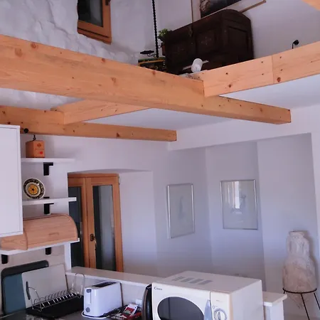 Heritage 4-stars Kyra Pitve Hvar Apartment