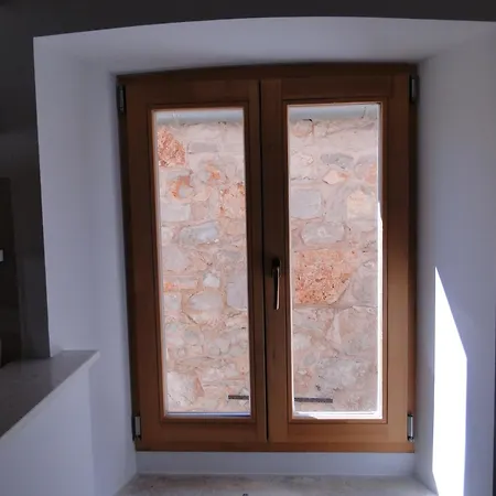Heritage 4-stars Kyra Pitve Hvar Apartment