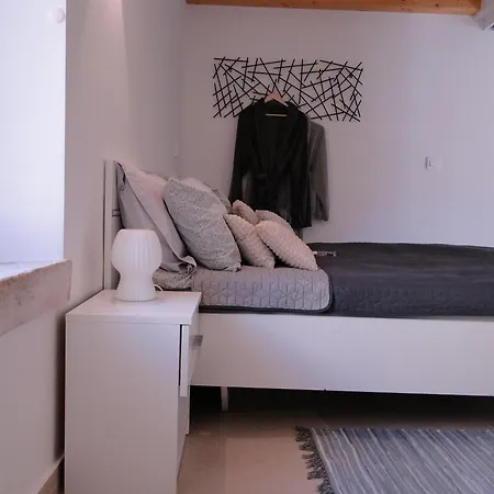 Heritage 4-stars Kyra Pitve Hvar *